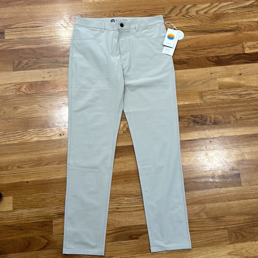 Men’s Vuori Meta pant size 33